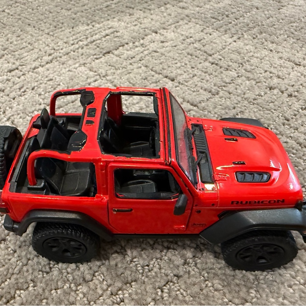 KiNSMART 2018 Jeep Wrangler Rubicon die-cast model car